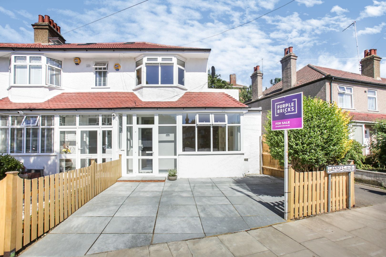 Lammas av, Mitcham CR4  