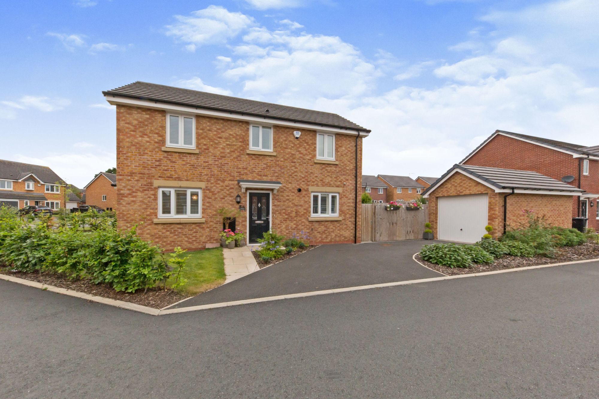 3 bed detached house for sale in Rutter Close, Shavington, Crewe CW2