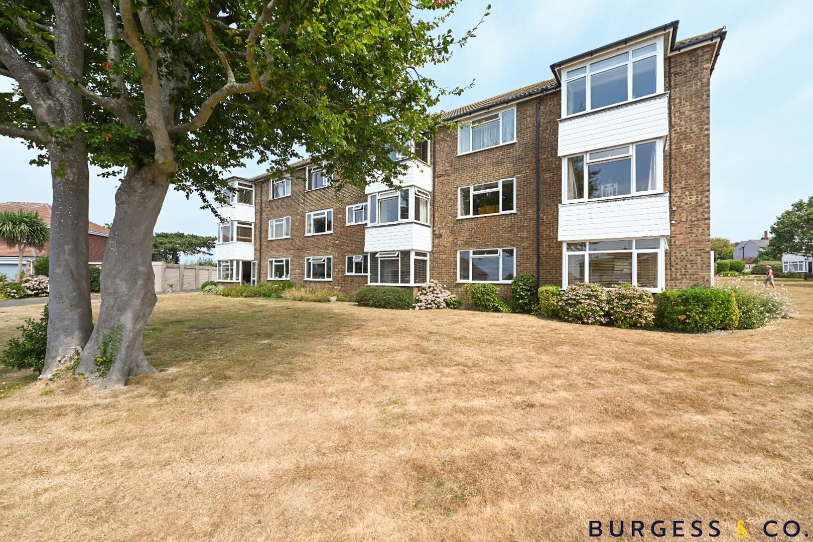 2 bed flat for sale in Offa Court, Larkhill, BexhillOnSea TN40 Zoopla