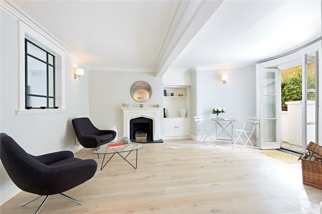 Albion House, St. Peters Square, London W6