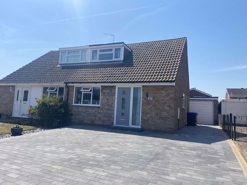 3 bed semidetached house for sale in Obelisk Rise, Kingsthorpe