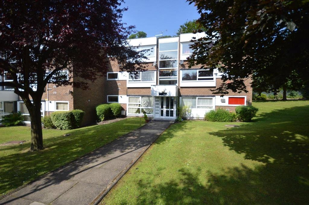 2 bed flat to rent in The Moorlands, Shadwell Lane, Leeds LS17 Zoopla