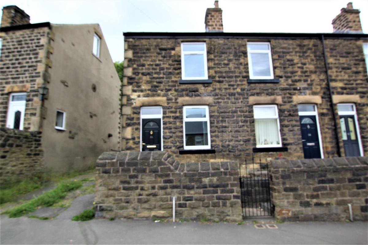 2 bed terraced house to rent in Cross Hill, Ecclesfield, Sheffield S35
