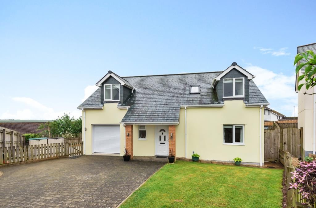 3 bed detached house for sale in Coolbeg Close, Killigarth, Looe