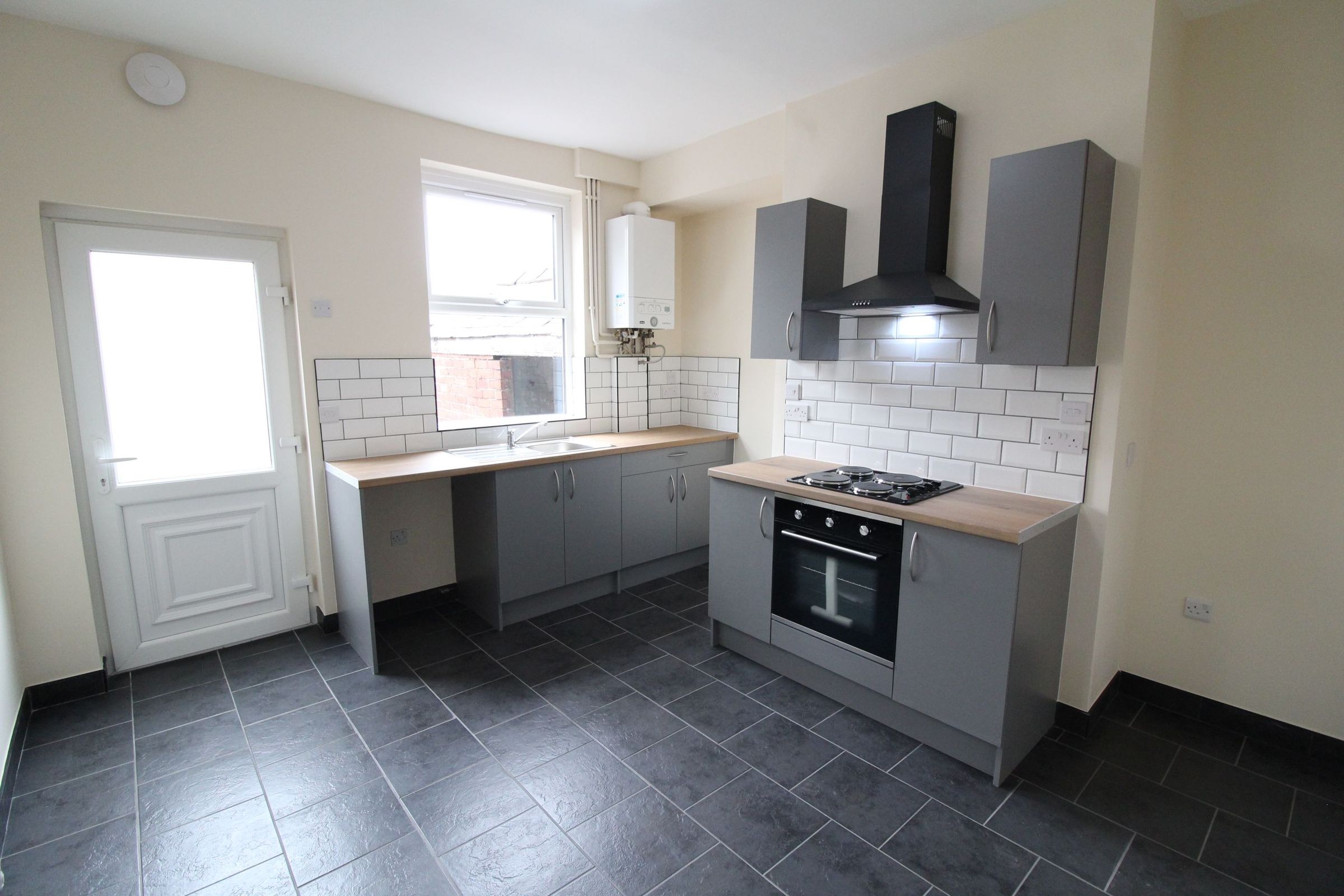 2 bed terraced house to rent in St. Stephens Road, Rotherham S65 Zoopla