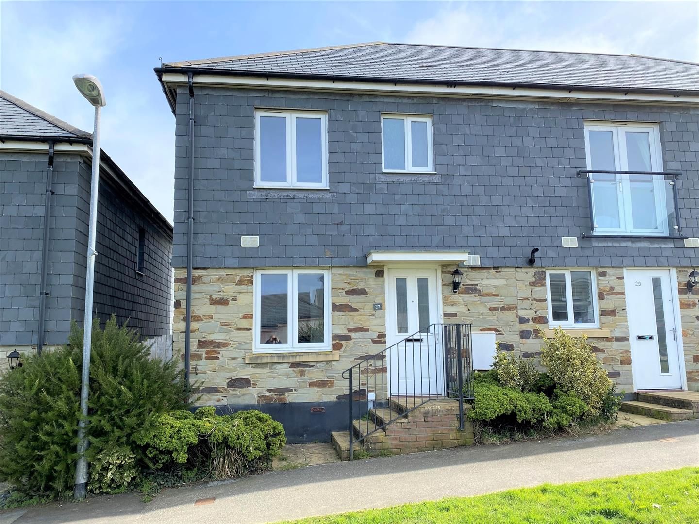 3 bed semidetached house to rent in Oxley Vale, Newquay TR7 Zoopla
