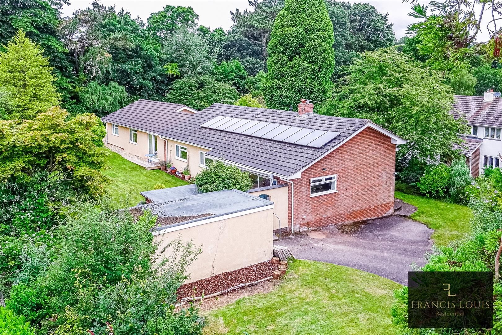 5 bed detached bungalow for sale in Pinefields Close, West Hill, Ottery
