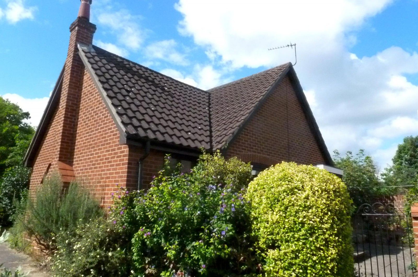 2 bed detached house to rent in Cringleford, Norwich NR4 Zoopla
