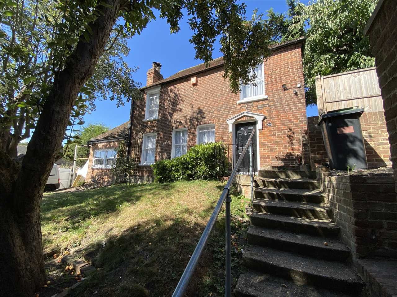 3 bed detached house for sale in High Street, Upnor, Rochester ME2 Zoopla