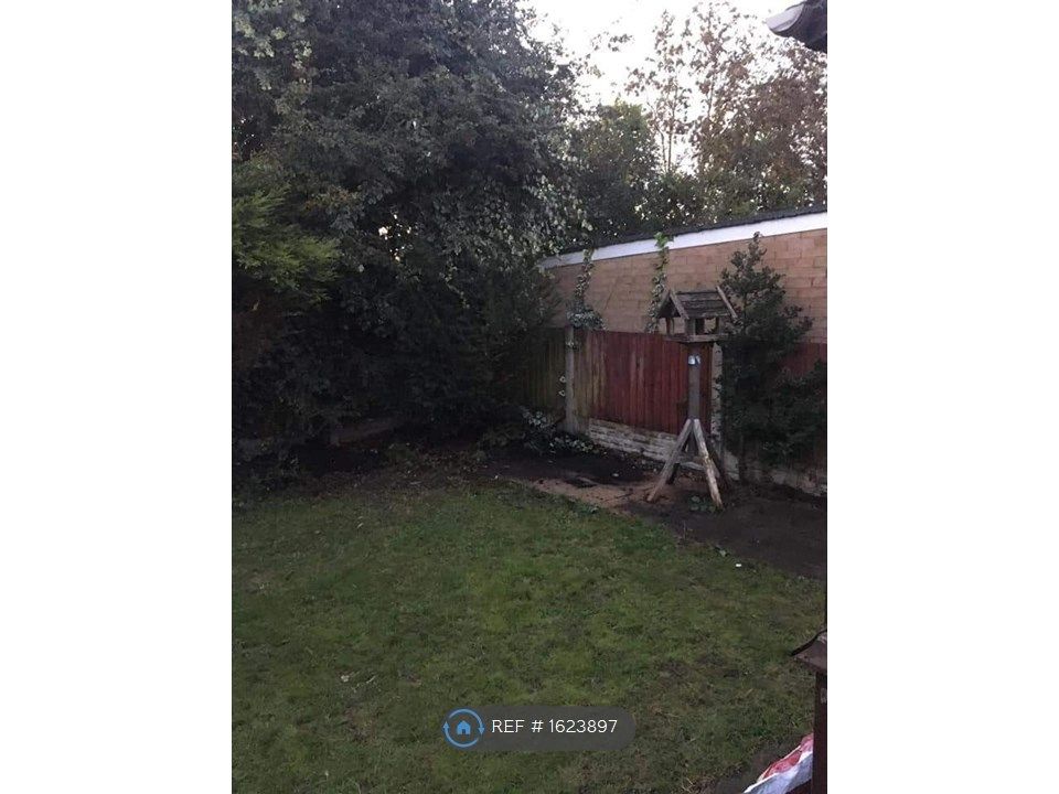 2 bed bungalow to rent in Beaumaris Court, Spondon, Derby DE21 Zoopla