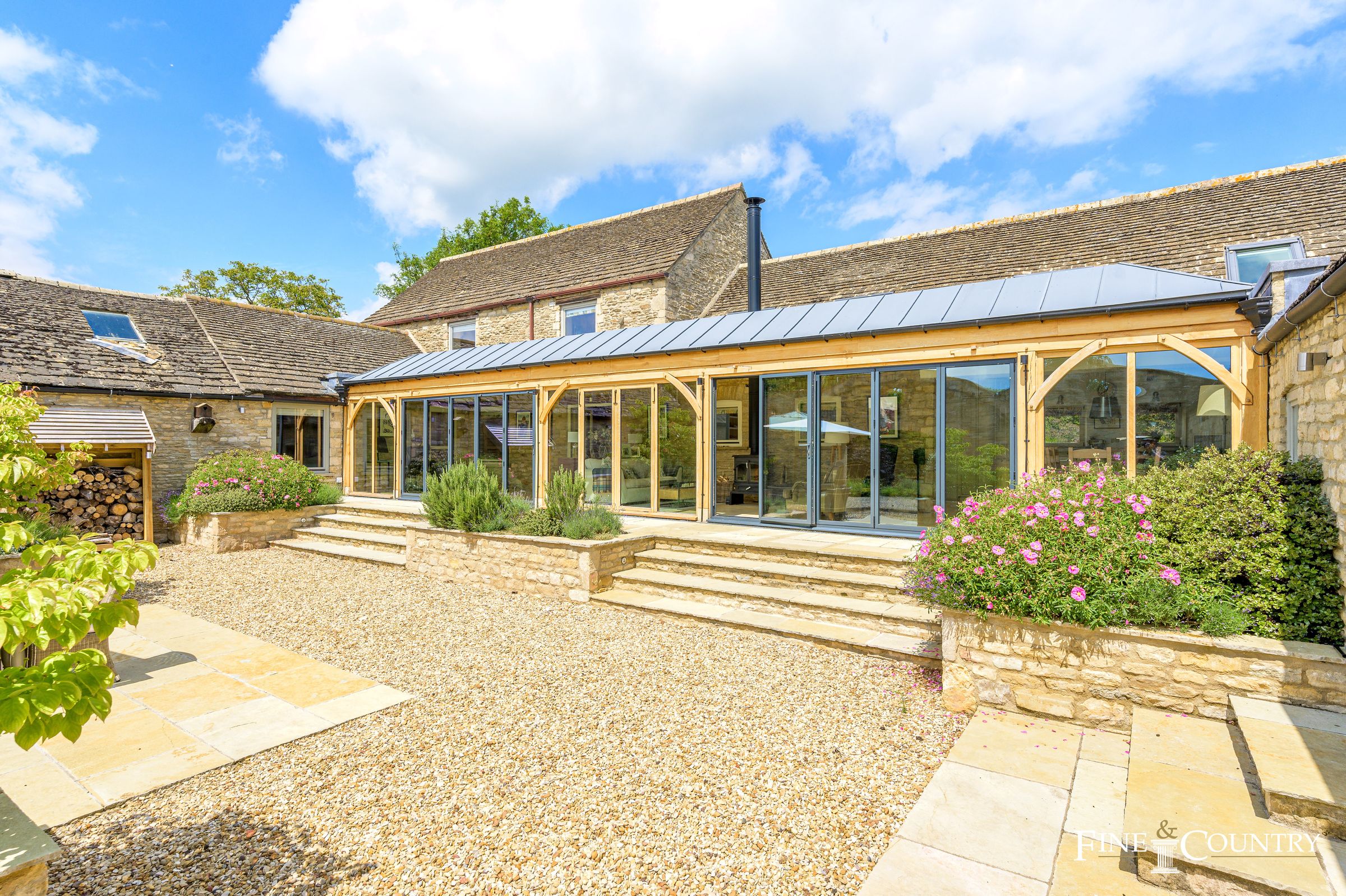 5 bed barn conversion for sale in Bourne Road, Carlby, Stamford PE9