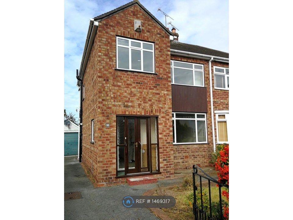 3 bed semidetached house to rent in Lilac Grove, Ellesmere Port CH66