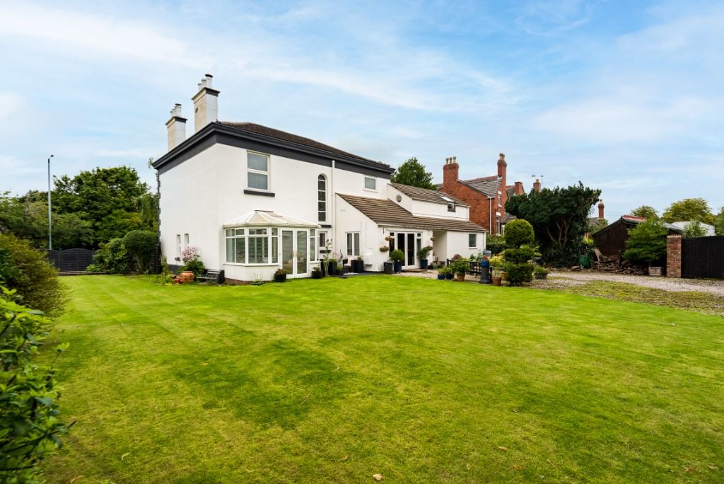 4 bed detached house for sale in St. Helens Road, Eccleston Park