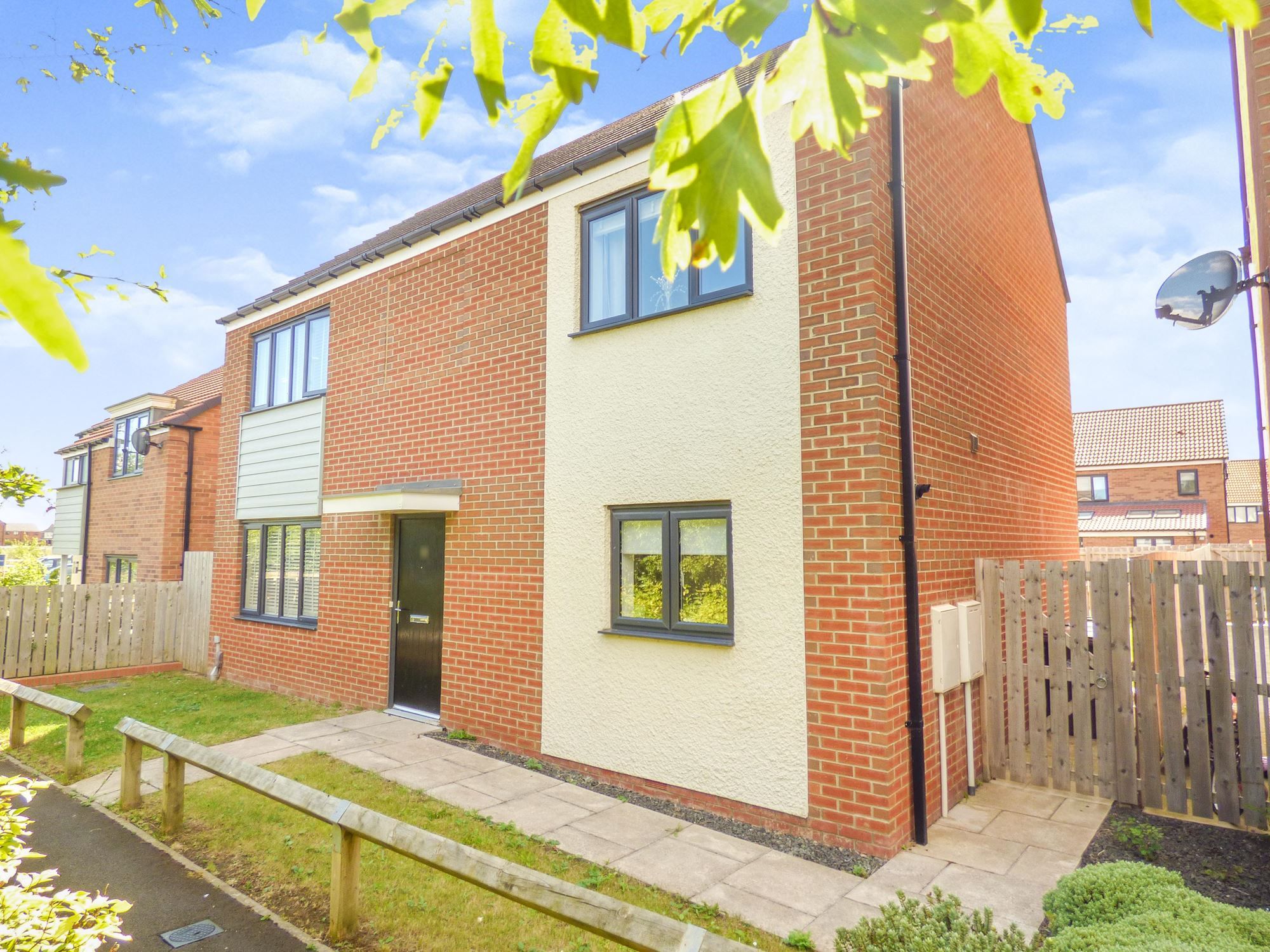 4 bed detached house for sale in Rowchester Way, Holystone, Newcastle Upon Tyne NE27 Zoopla