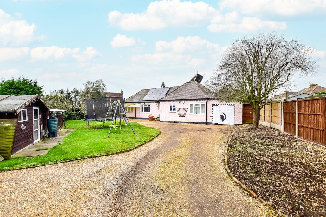 4 bed detached bungalow for sale in Langley Park Road, Iver SL0 Zoopla