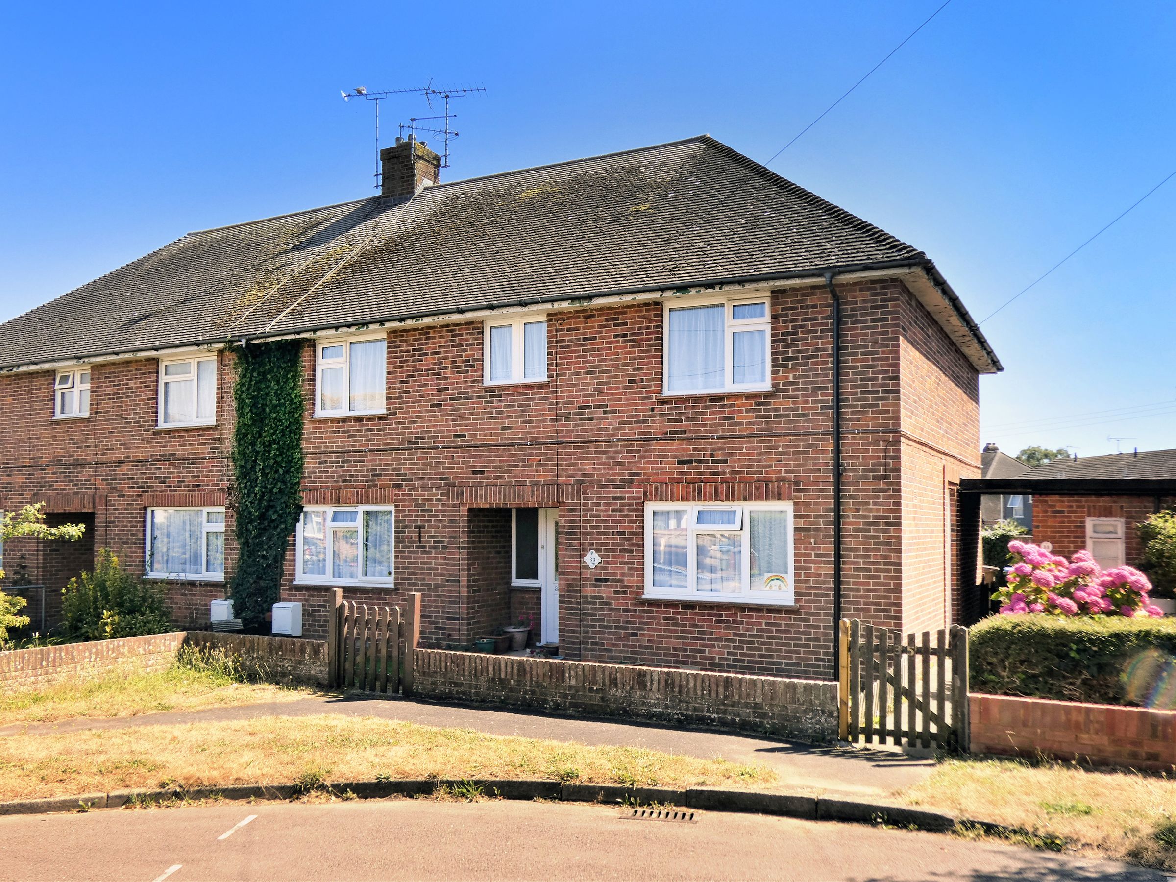 2 bed flat for sale in Walders Road, Rustington, Littlehampton BN16