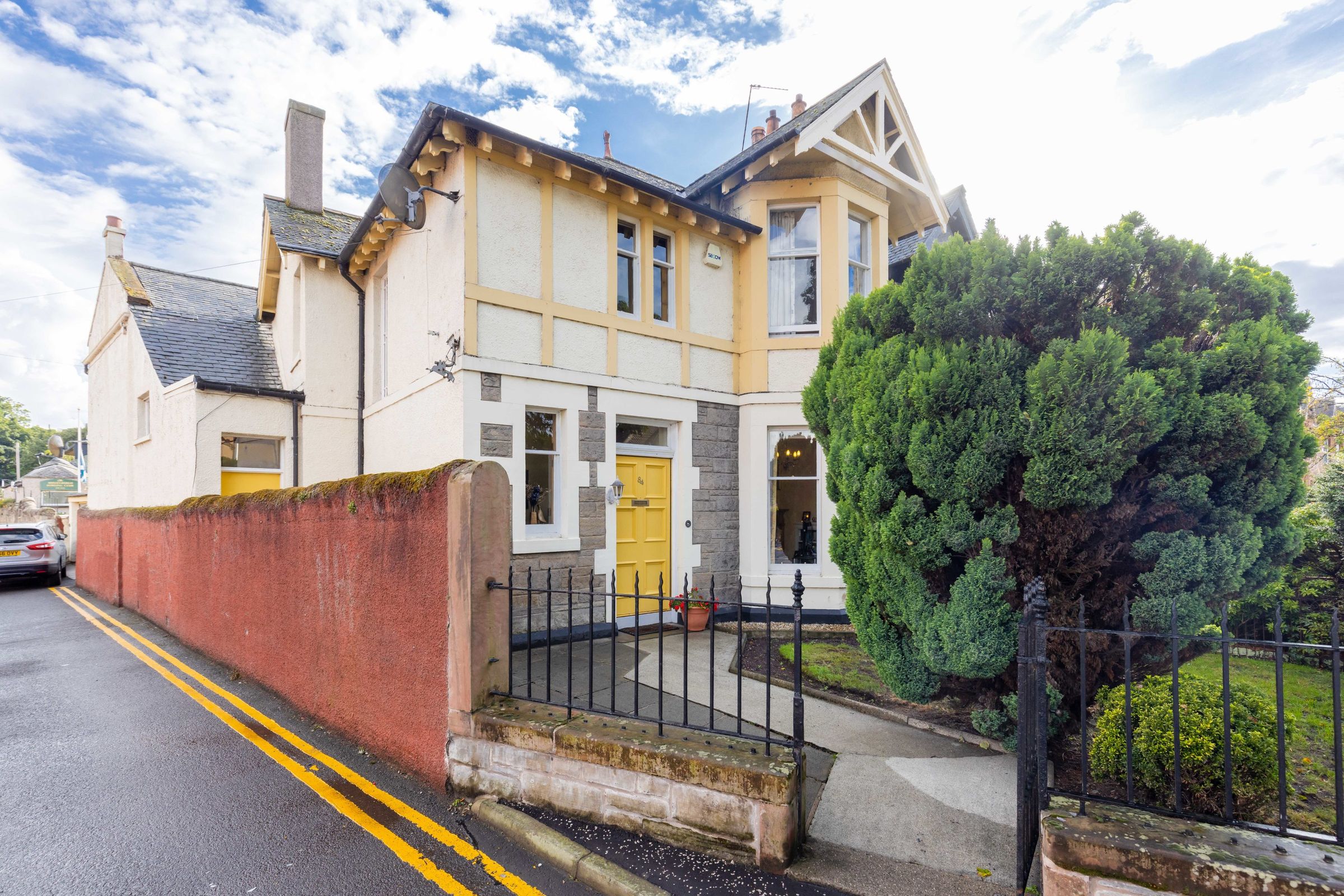 5 bed end terrace house for sale in 84 Inveresk Road, Musselburgh EH21