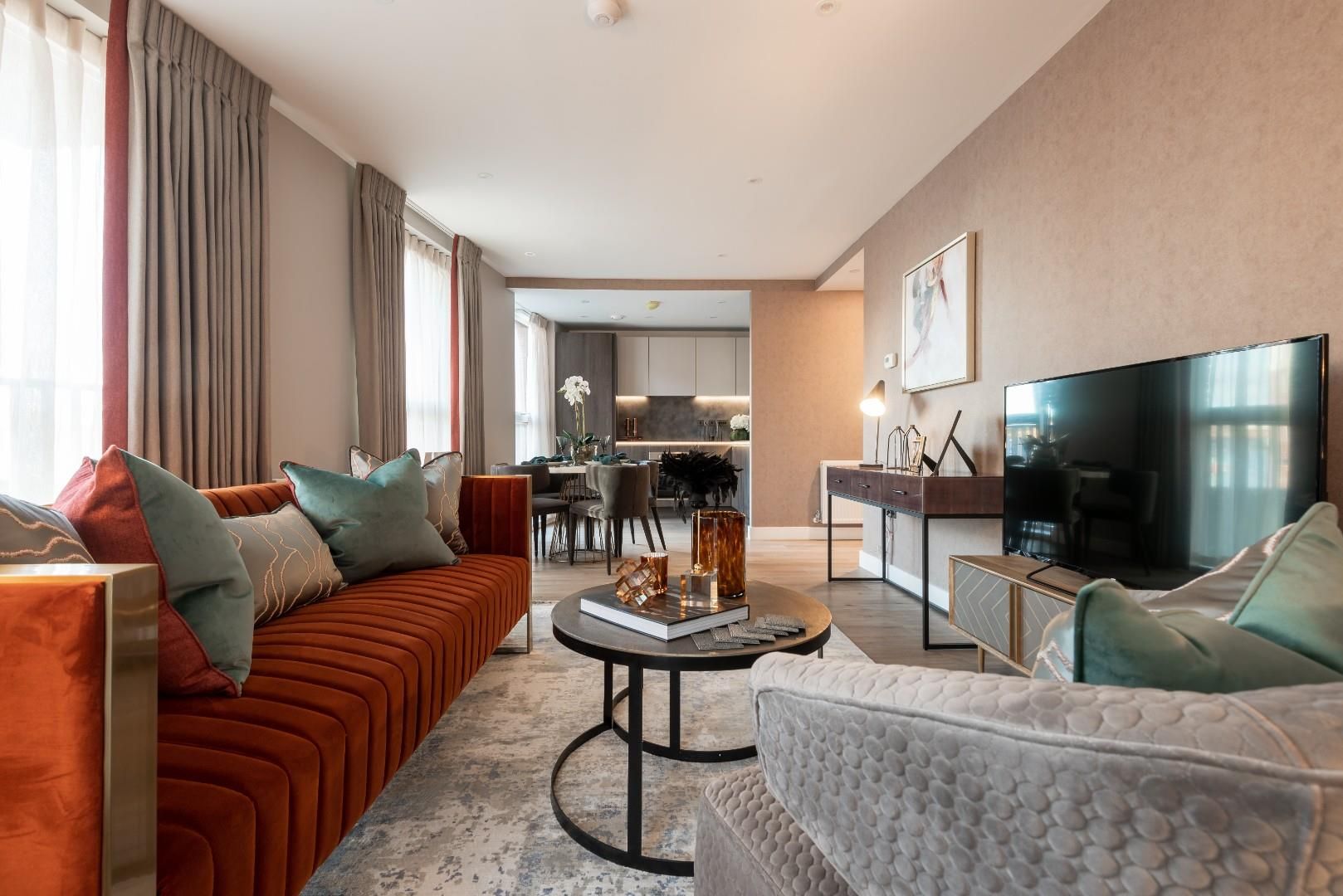 Snow Hill Wharf Shadwell St B4  