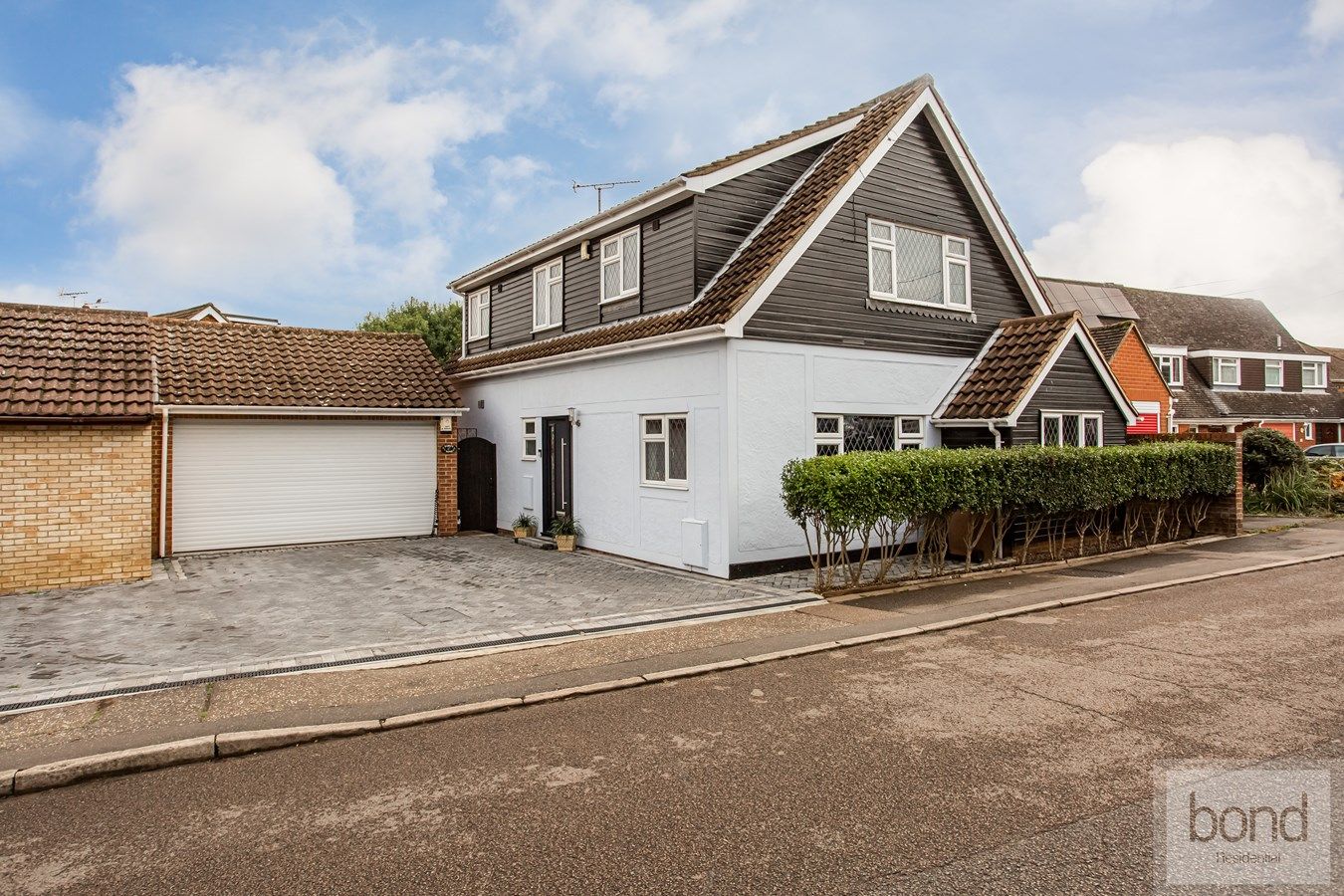 4 bed detached house for sale in Well Lane, Galleywood, Chelmsford CM2