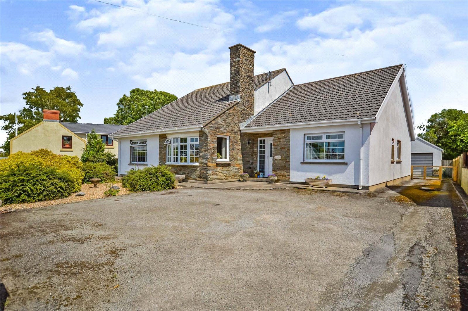 3 bed bungalow for sale in Wooden, Saundersfoot, Pembrokeshire SA69