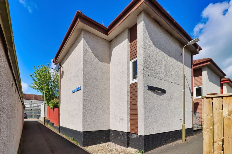 3 bed terraced house for sale in Linden Grove, Craigshill, Livingston