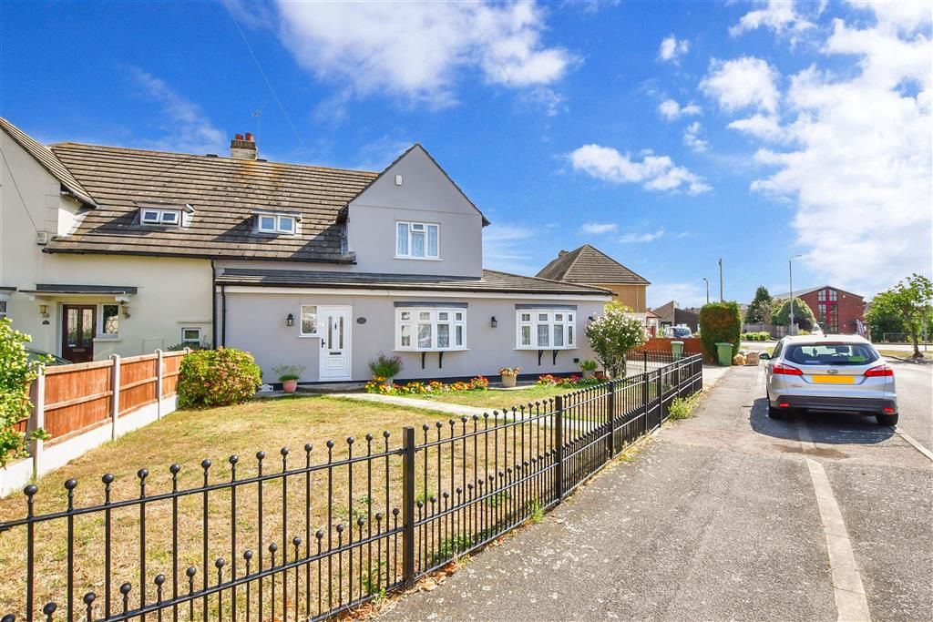 4 bed semidetached house for sale in Princes Park, Rainham, Essex RM13 Zoopla