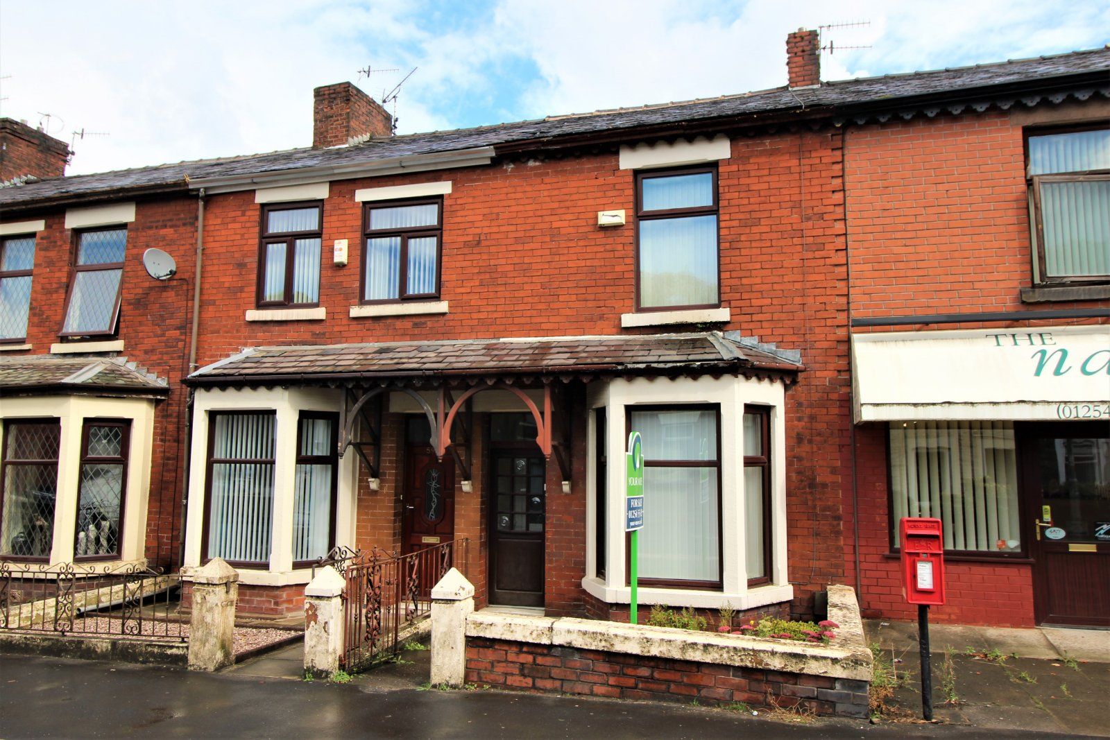 2 bed end terrace house for sale in Bolton Road, Blackburn, Lancashire