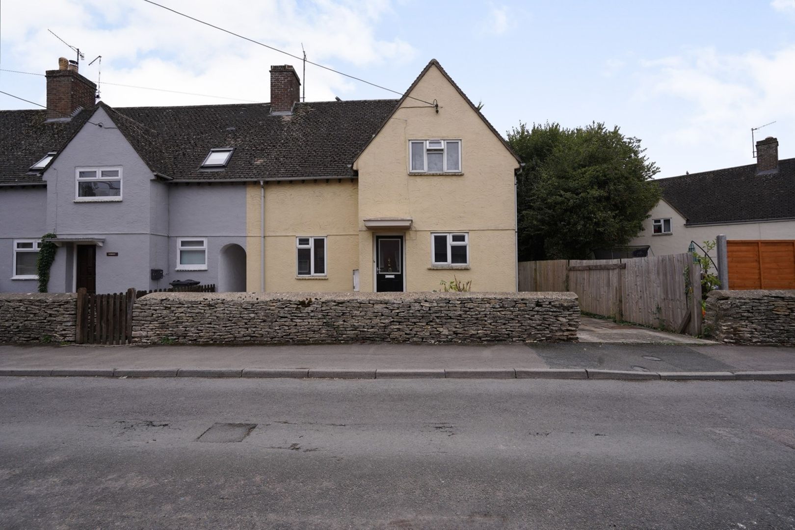 3 bed end terrace house for sale in City Bank Road, Cirencester GL7
