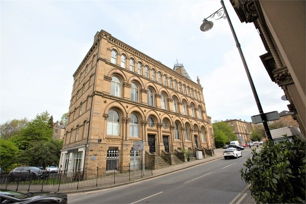 1 bed flat for sale in Station Road, Batley WF17 Zoopla
