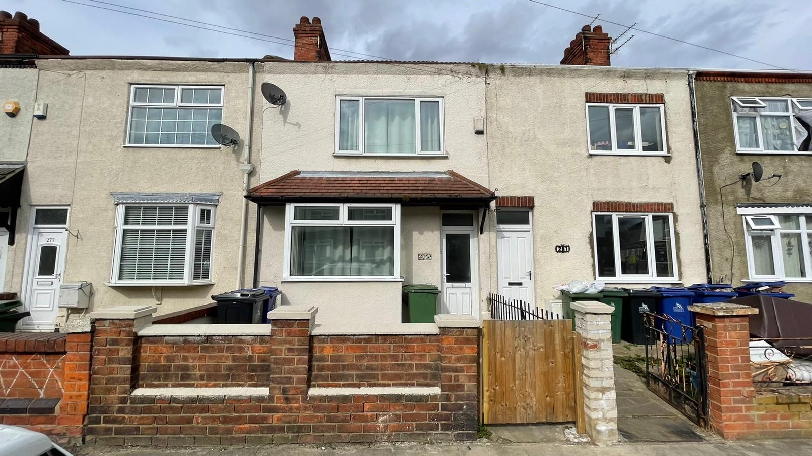 3 bed terraced house to rent in Wellington Street, Grimsby DN32 Zoopla