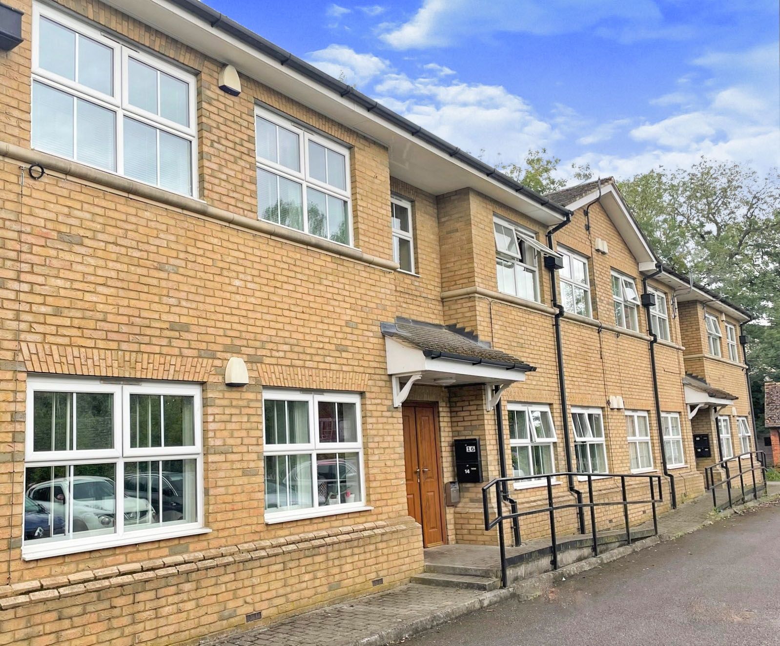 2 bed flat for sale in The Sidings, Bletchley, Milton Keynes MK2 Zoopla