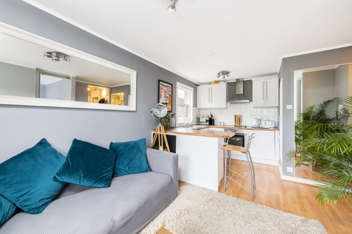 Holley Road, Shepherd's Bush W3