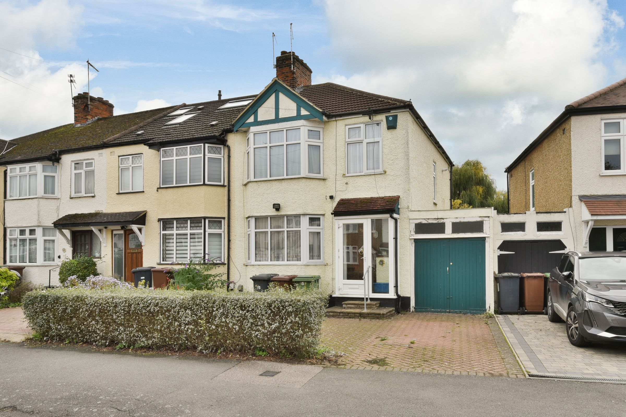 3 bed end terrace house for sale in Laurel Avenue, Potters Bar, Herts