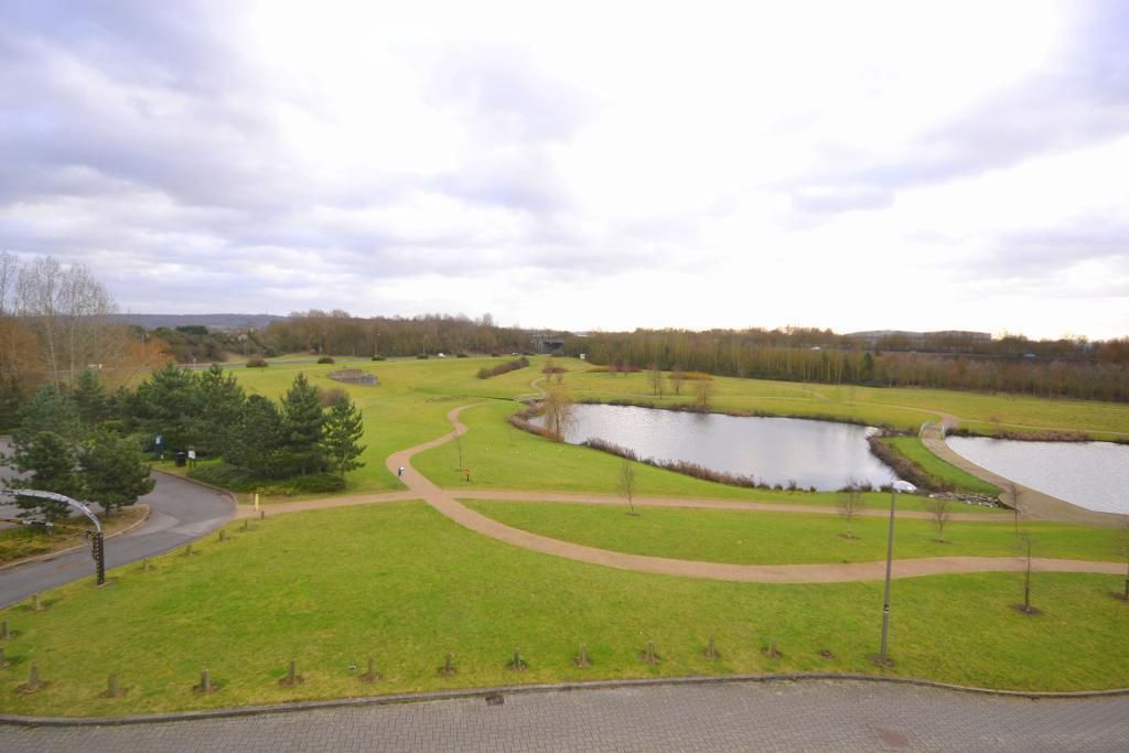 2 bed flat to rent in Newington Gate, Ashland, Milton Keynes