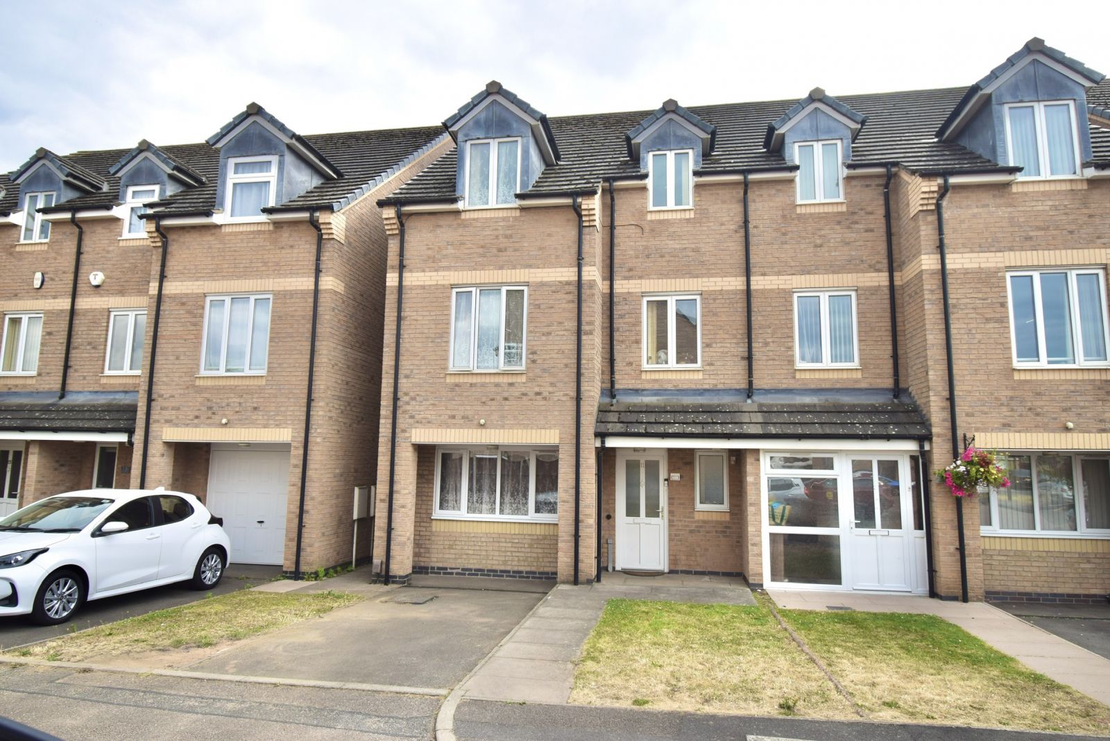 5 bed semidetached house for sale in Evington Valley Gardens, Evington LE5 Zoopla