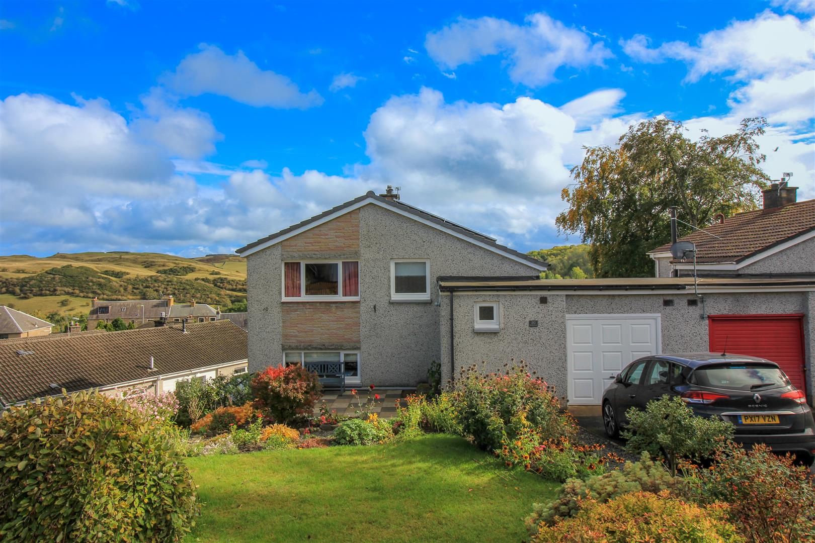3 bed linkdetached house for sale in Longhope Drive, Hawick TD9 Zoopla