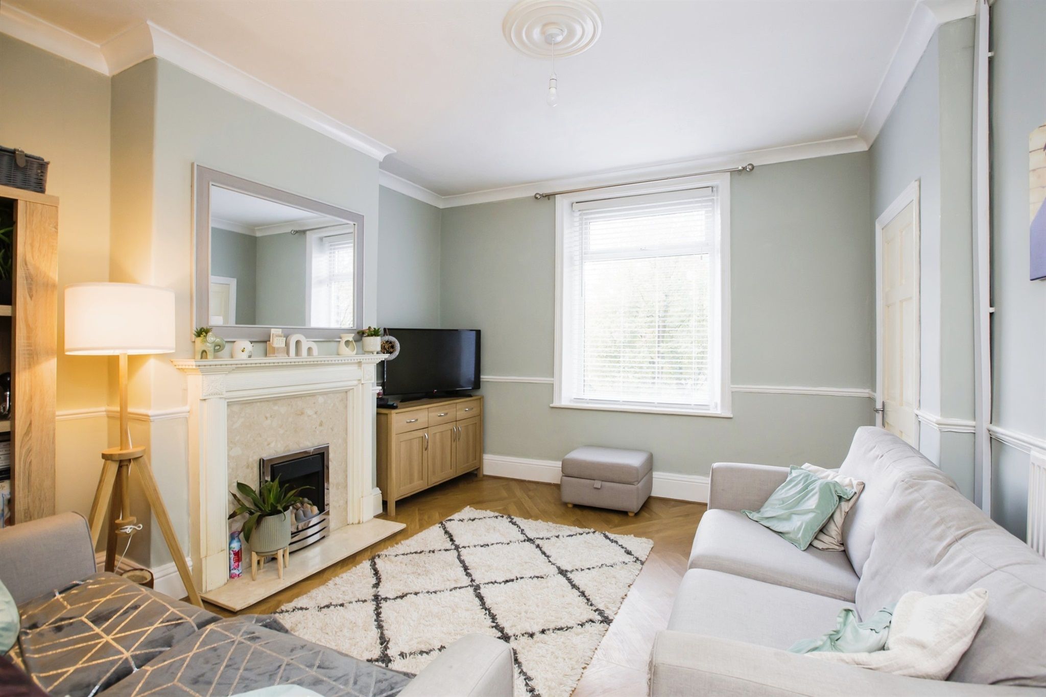 2 bed property to rent in Jubilee Road, Halifax HX3 Zoopla