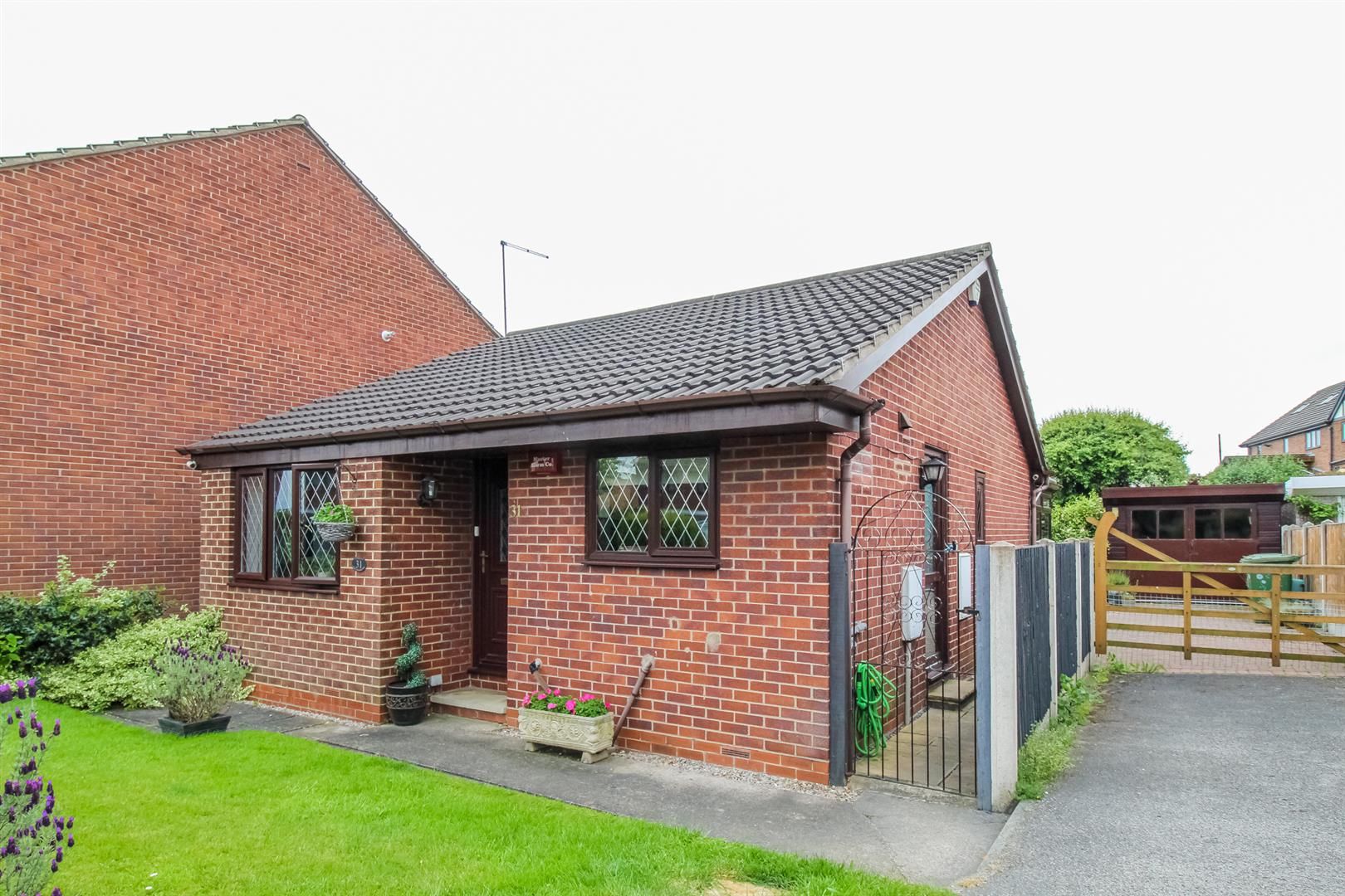 2 bed detached bungalow for sale in Woodmoor Rise, Crigglestone