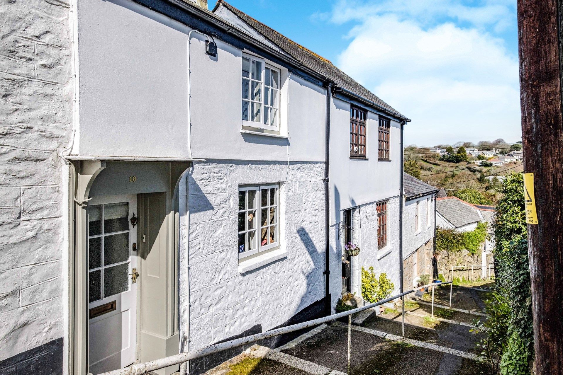 2 bed terraced house for sale in Mutton Row, Penryn TR10 Zoopla