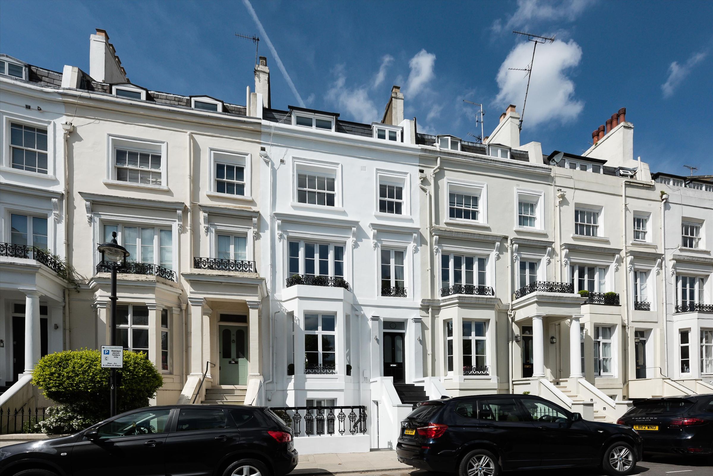 Alma Square, St John's Wood, St Johns Wood, London NW8  