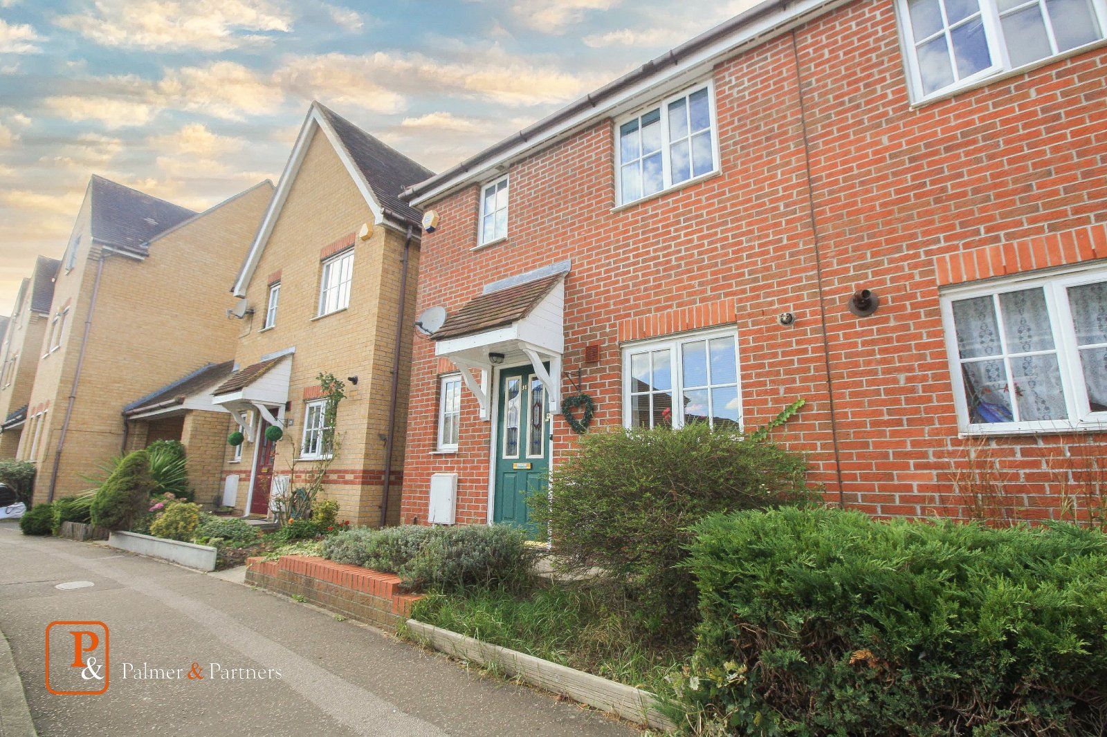 3 bed link-detached house to rent in Rawlings Crescent, Colchester ...