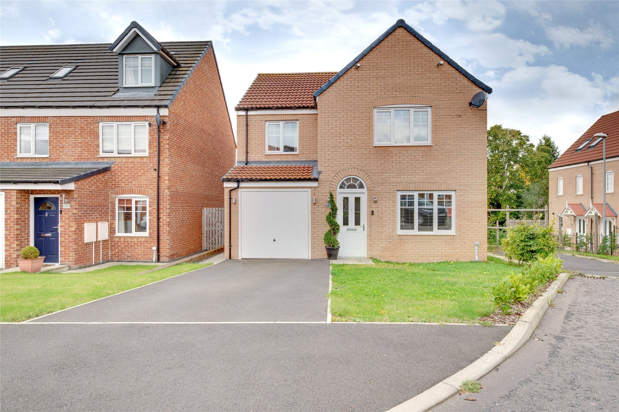 4 bed detached house for sale in Cullen Drive, Birtley DH3 Zoopla