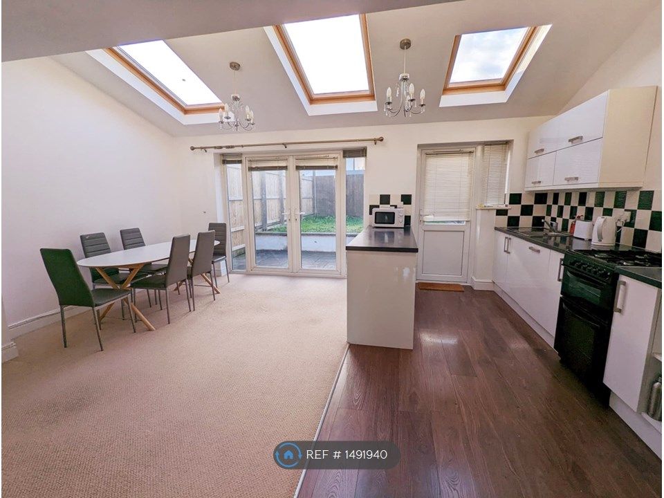 3 bed terraced house to rent in Poplar Close, Cardiff CF5 Zoopla