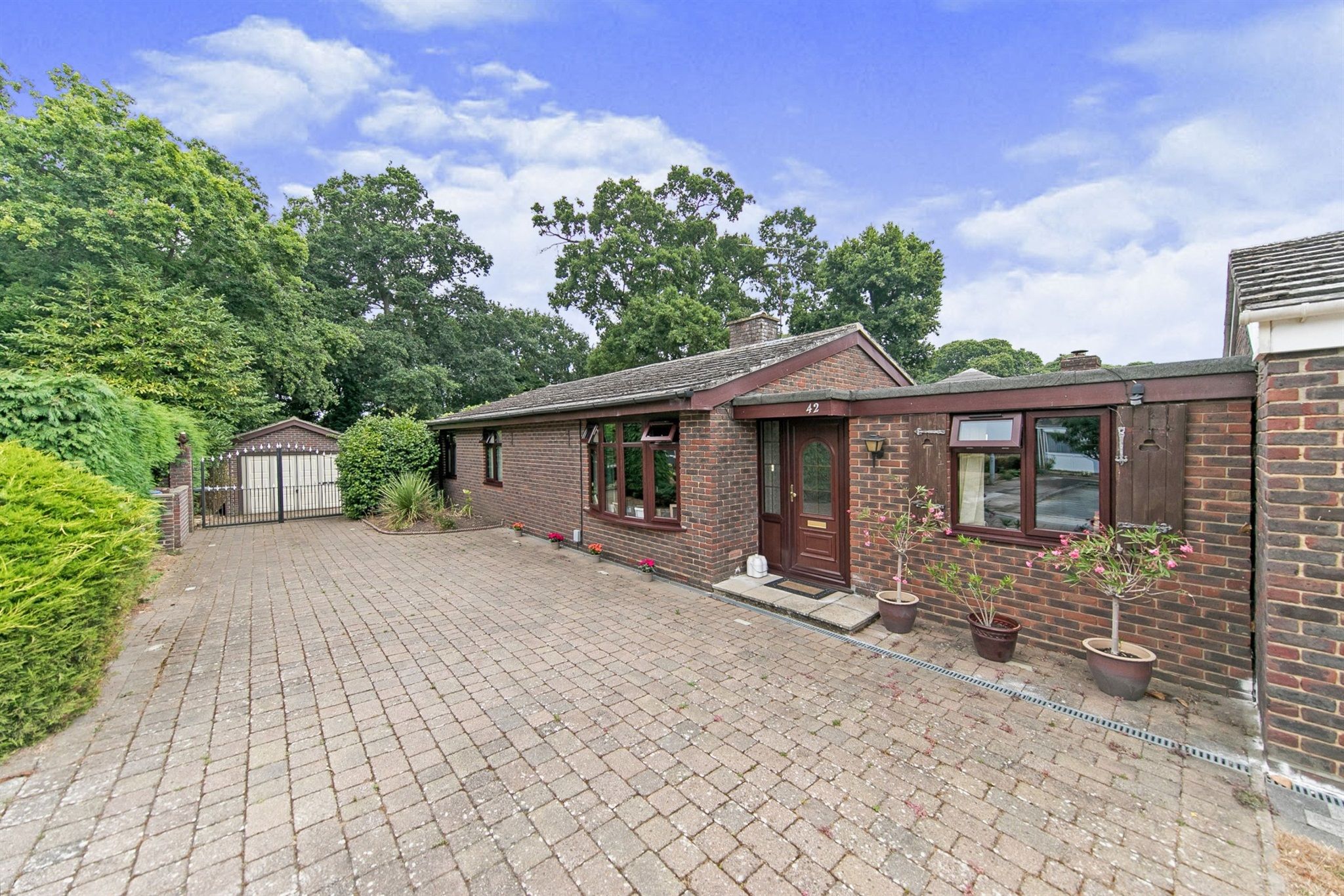 3 bed detached bungalow for sale in Balmoral Close, Ipswich IP2 Zoopla