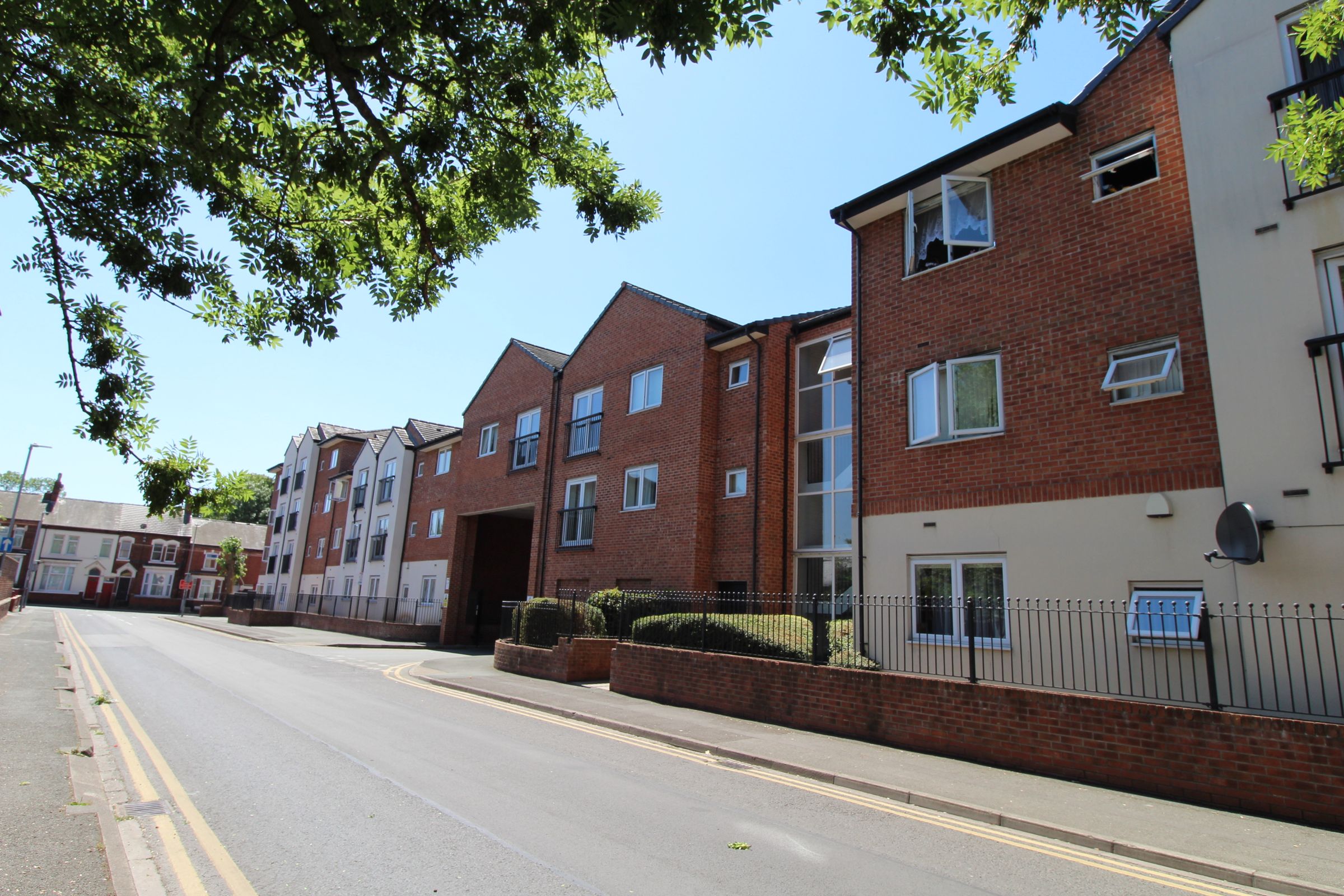 2 bed flat to rent in Delamere Court, St. Marys Street, Crewe CW1 Zoopla
