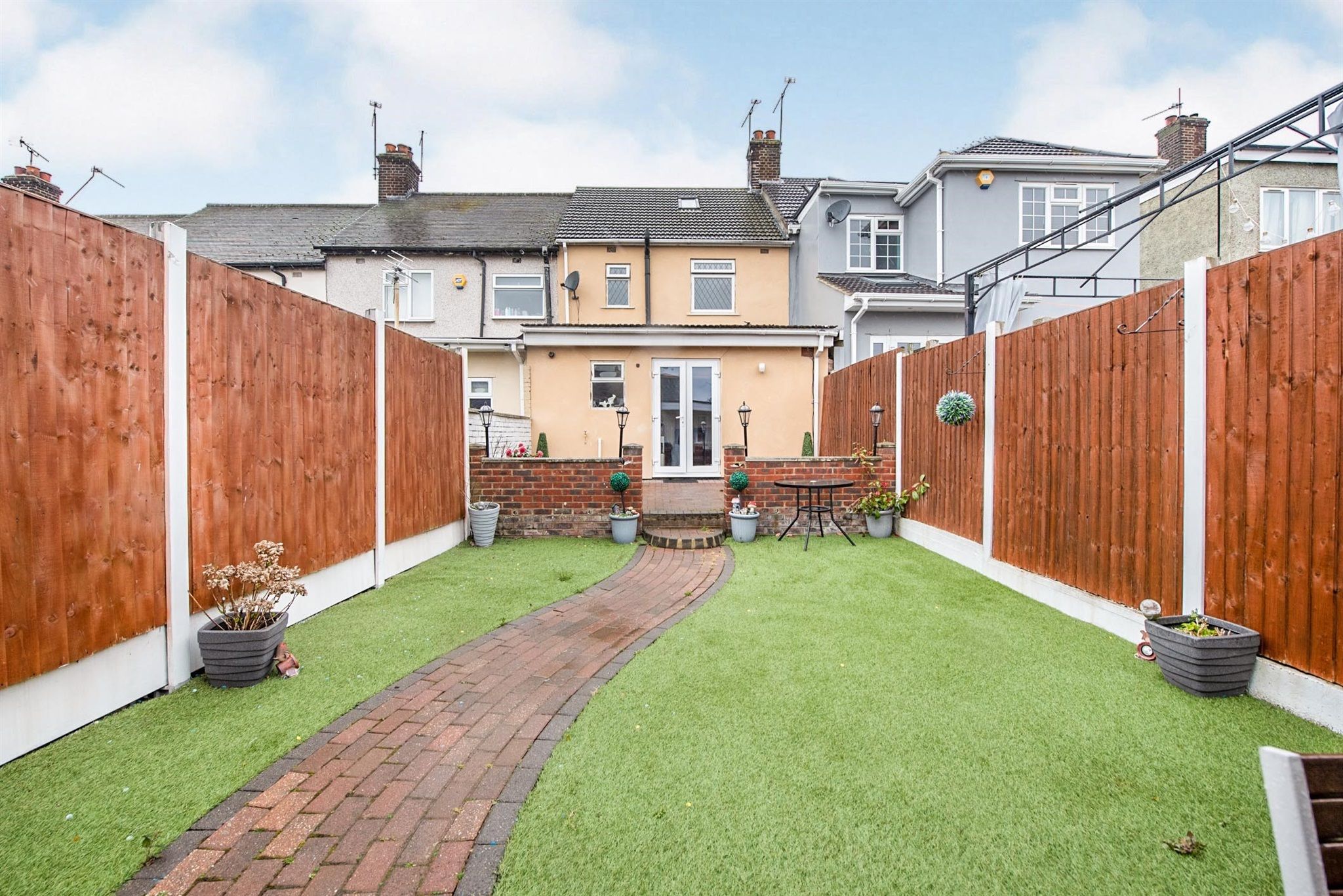 3 bed terraced house for sale in Palmerston Road, Grays RM20 Zoopla