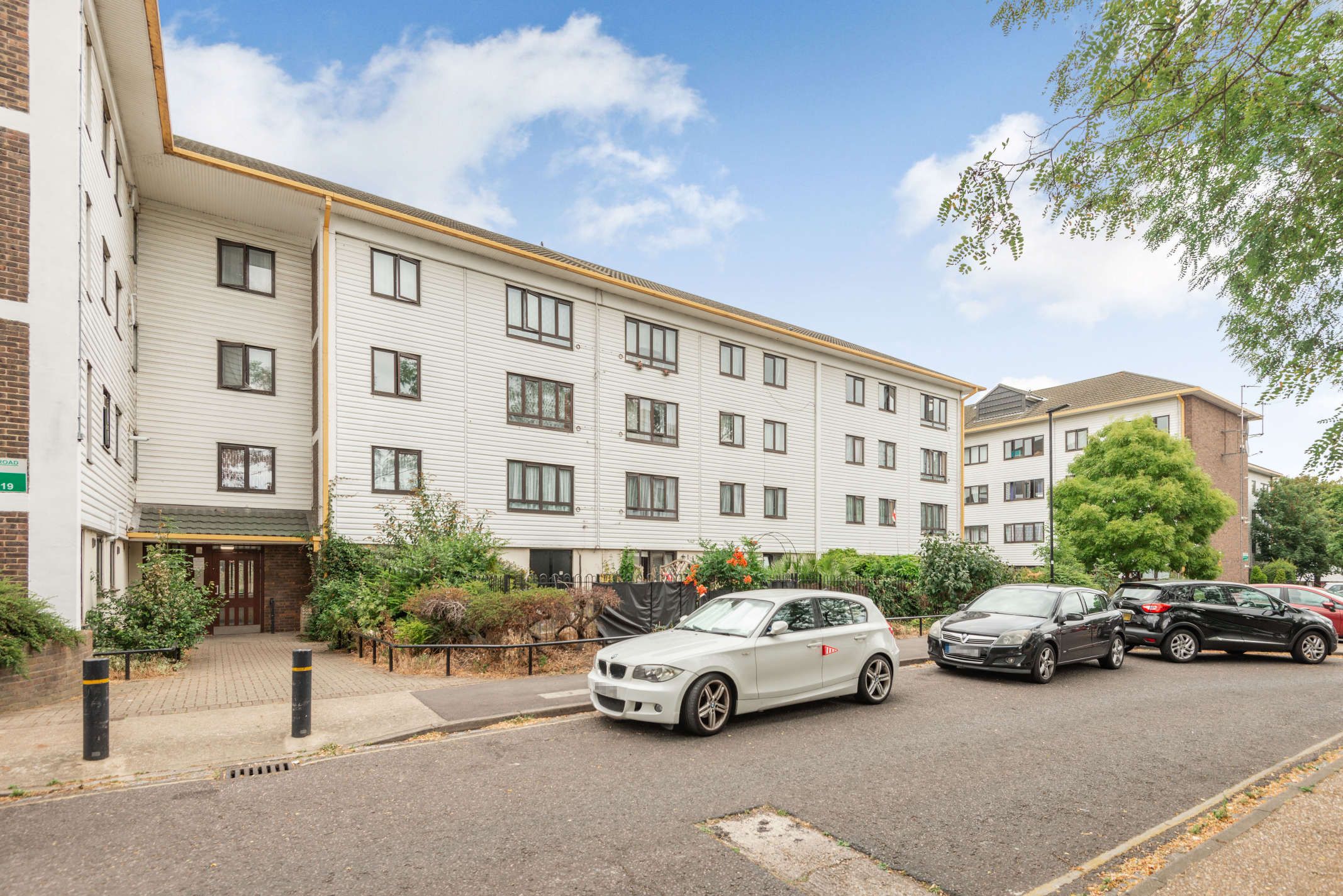 2 bed flat for sale in Summerwood Road, Isleworth TW7 Zoopla