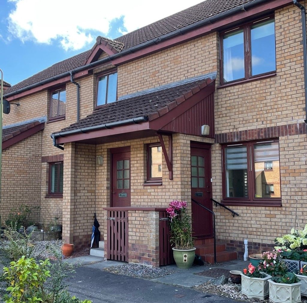 2 bed flat to rent in South Loch Park, Bathgate EH48 Zoopla