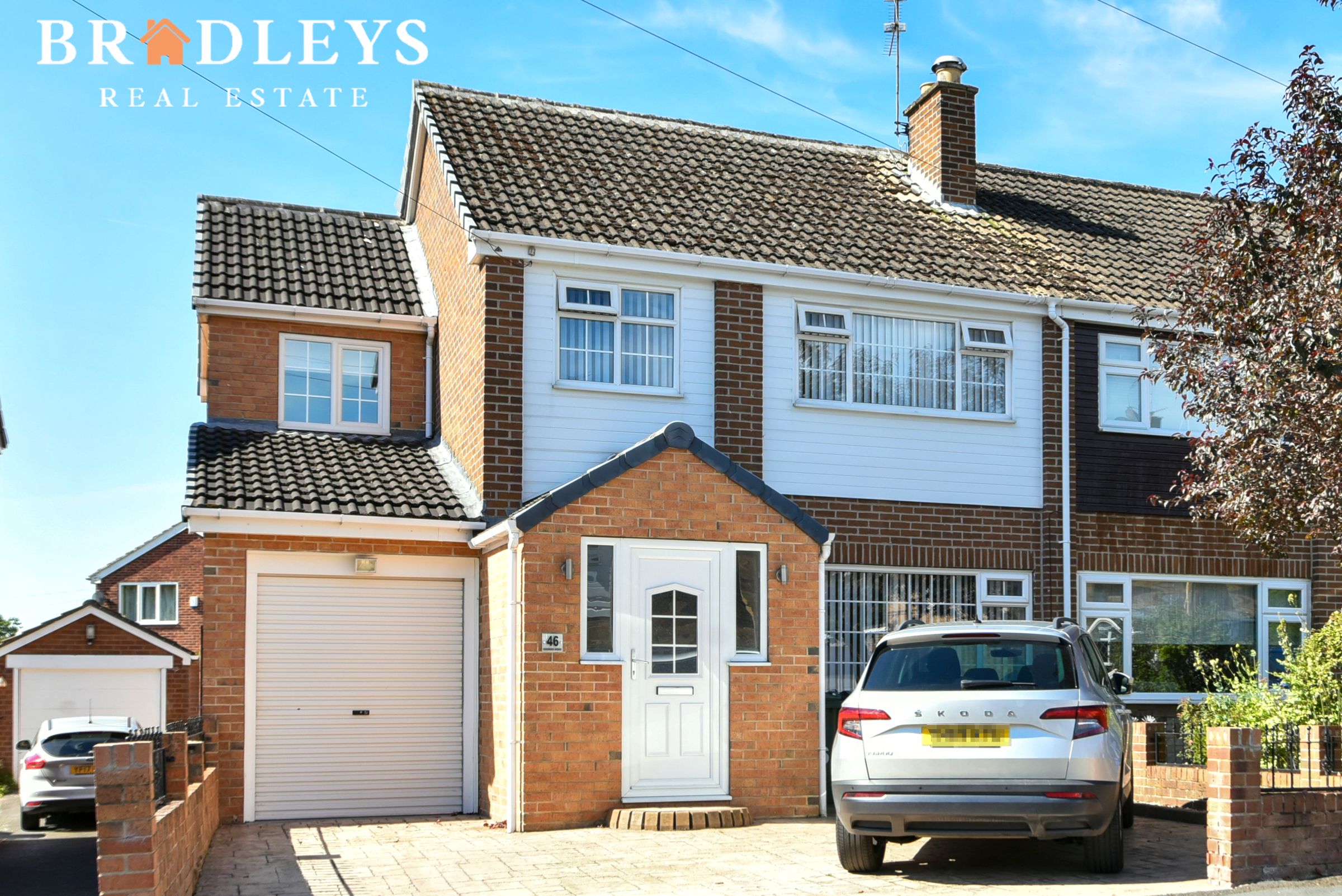 4 bed semidetached house for sale in Goodwood Avenue, Kippax LS25 Zoopla