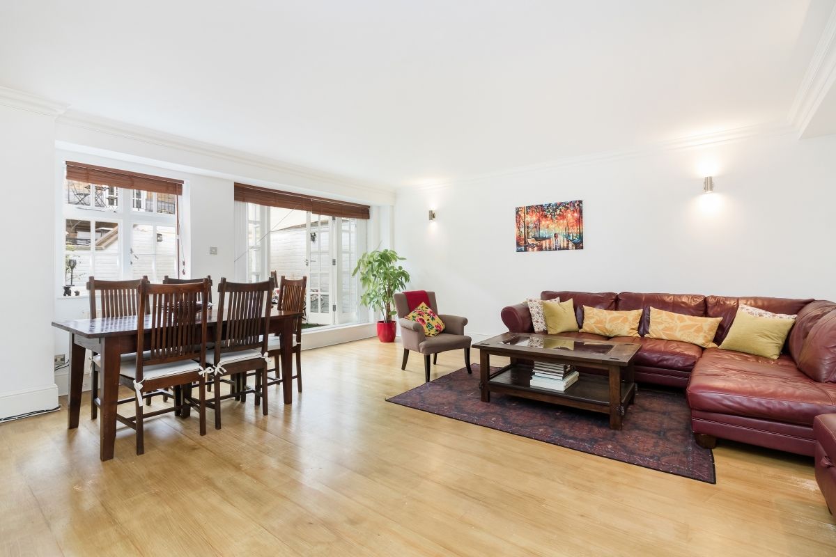 3 bed flat to rent in Argyll Road, London W8 Zoopla